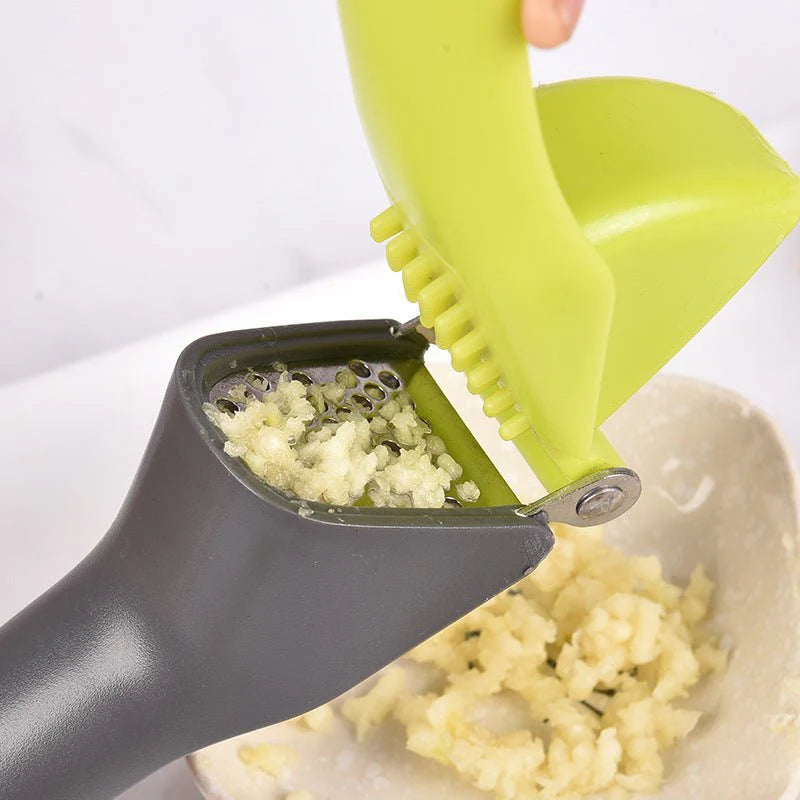 Plastic Garlic Masher With Plastic Handle